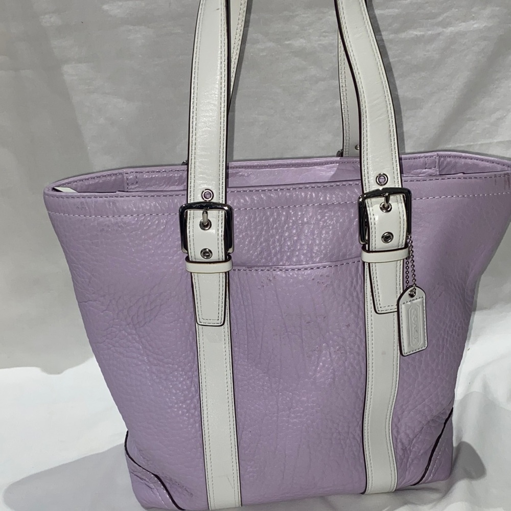 Coach F10692 Lavender and White Tote Bag - Picture 7 of 10